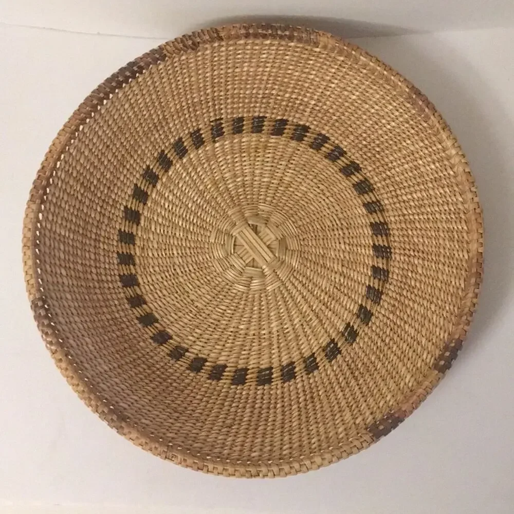 Handmade weaved basket Ghana centerpiece EUC